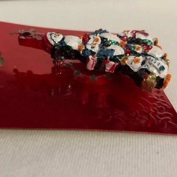 Glitter Penguin Christmas Tree Brooch - Picture 3 of 6